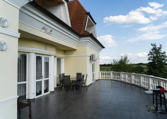 Villa Elite Boutique Oerkeny *